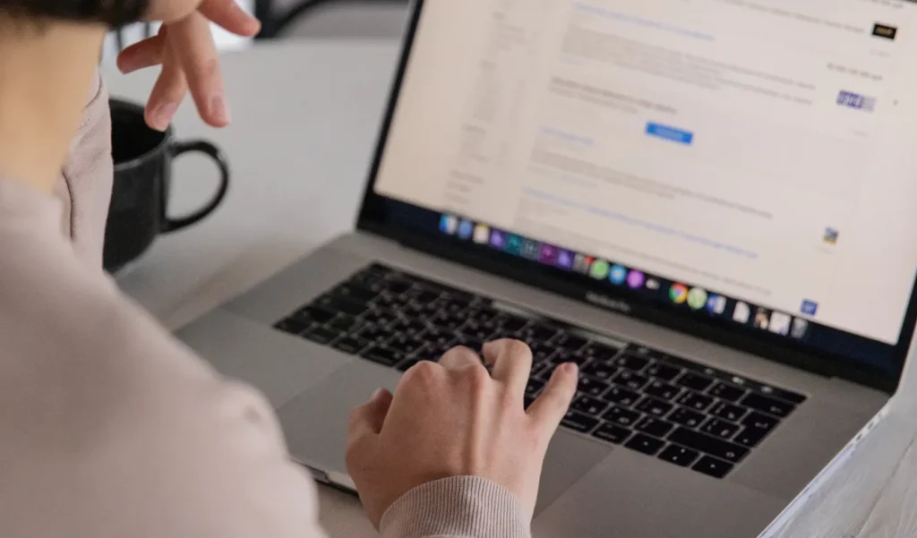 How to hire a right marketing agency - Brandemic