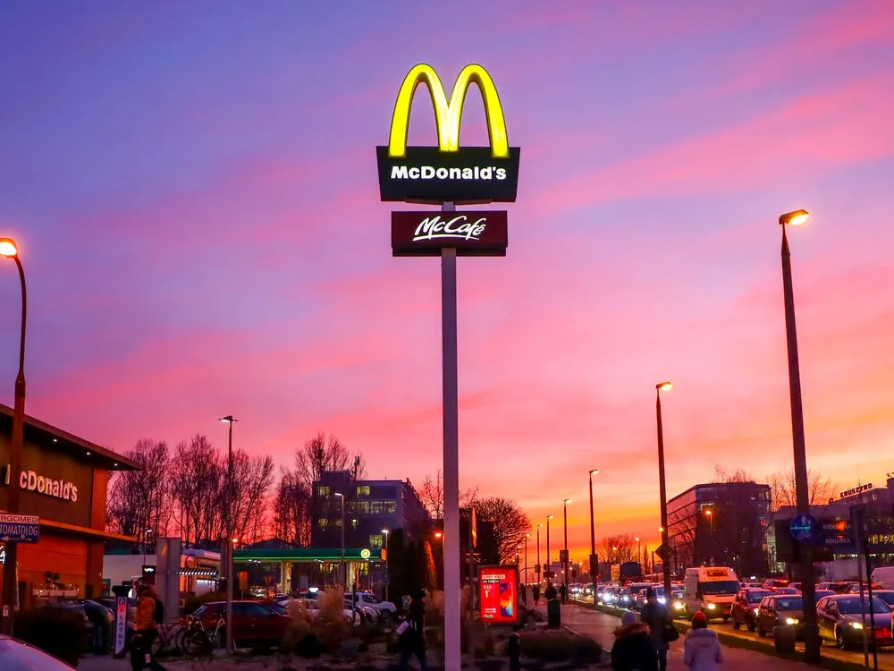 McDonald's- The Undisputed Leader Of The Fast Food Industry - Brandemic