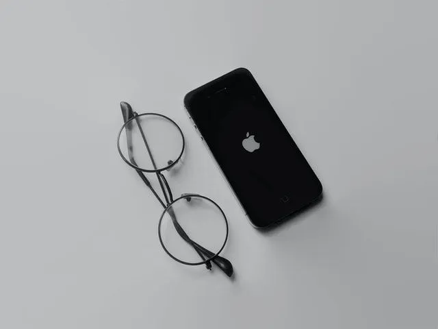 The History of Apple -iphone-Brandemic