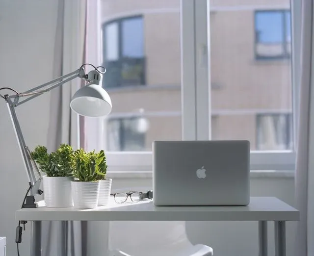 The Apple Brand Personality-Brandemic